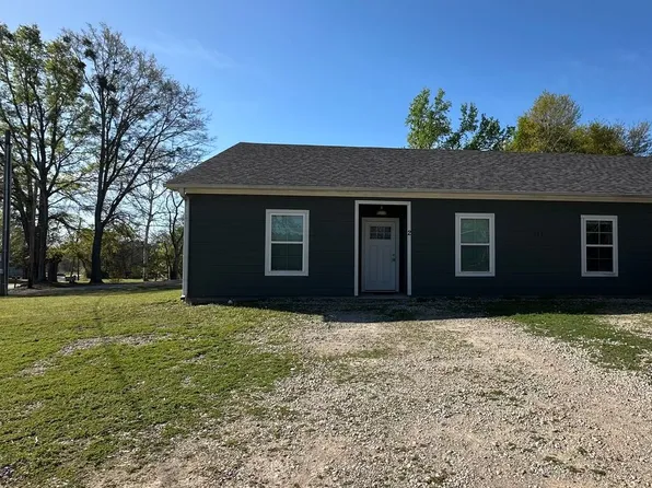 109 Cook St #2, Arp, TX 75750