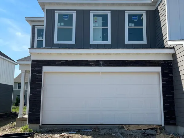 17960 Genoa Dr, Lakeville, MN 55044