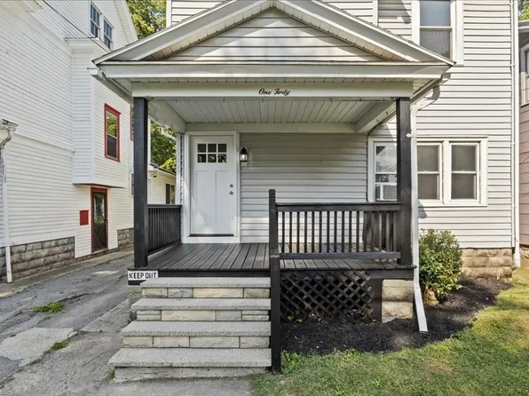 140 Stutson St, Rochester, NY 14612