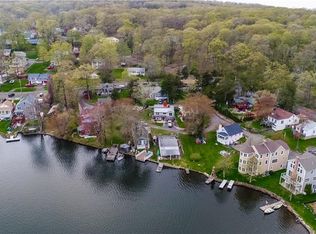 29 Fowler Ln, Middlefield, CT 06455