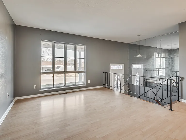 2520 SW 68th St — Photo 24