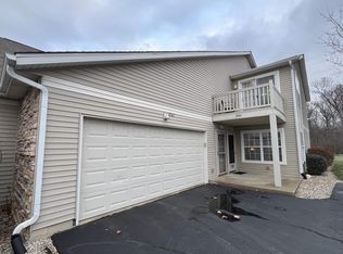 2561 Edgewood Dr #41, Beloit, WI 53511