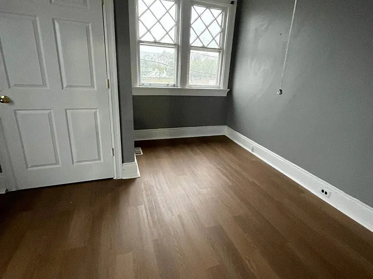 437 S Main St #2 — Photo 23
