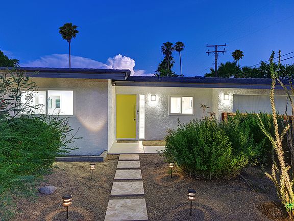 3rd image of 1691 E Ocotillo Ave
