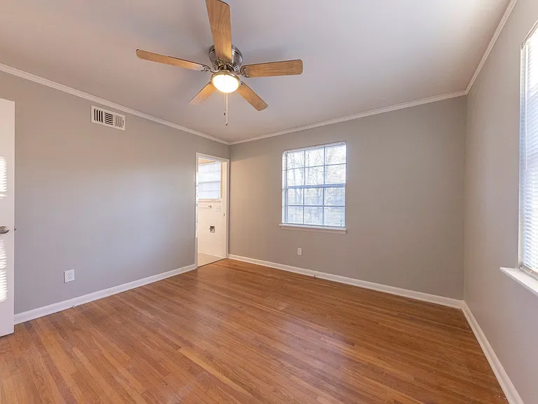 7207 L St #72207 — Photo 24