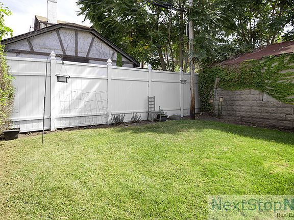 3rd image of 149 Beaumont St