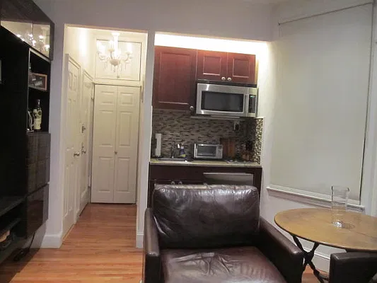 Rented by Manhattan Flats | media 6
