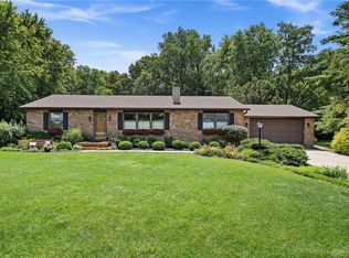 635 Spring Falls Ave, Springfield, OH 45502