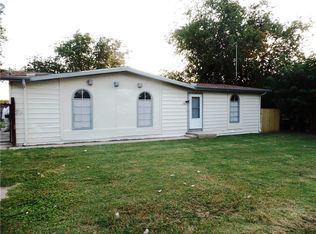 201 Bilby St, Bridgeport, TX 76426