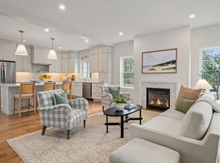 7 Modoc St, Duxbury, MA 02332