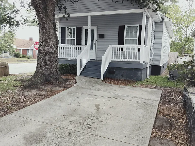 801 S 13th St — Photo 1