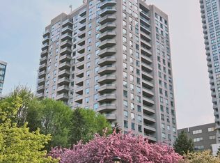 18 Hillcrest Ave #2110, Toronto, ON M2N6T5