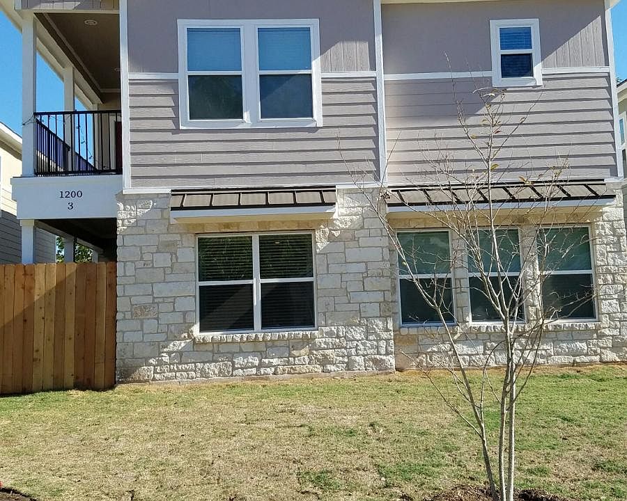 1st image of 1200 Wood Ave APT 3