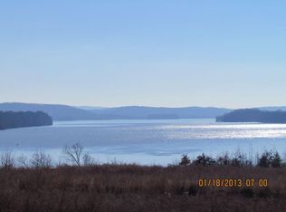 Docks Of The Bay Dr, Harriman, TN 37748