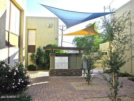 Mail box with landscaping