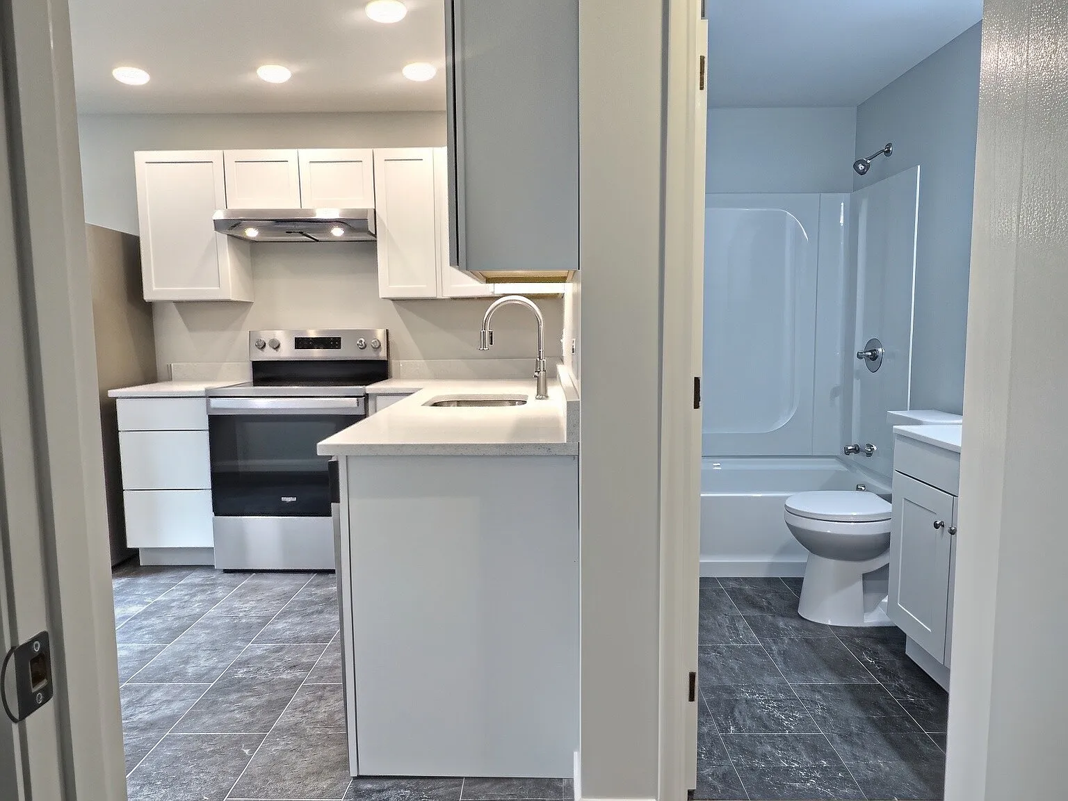 1 bed, $1,995 — Photo 4
