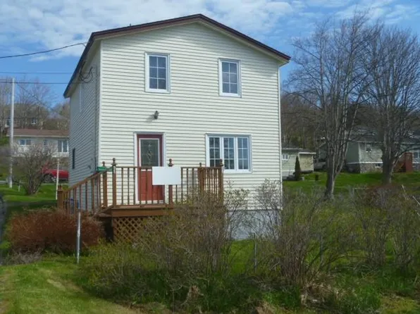 2 Osmonds Lane, Carbonear, NL A1Y1A9