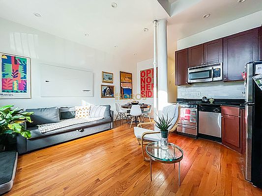 2nd image of 262 E 2nd St #1AA
