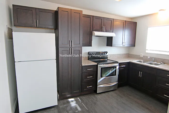 4 Kitchen_01082024