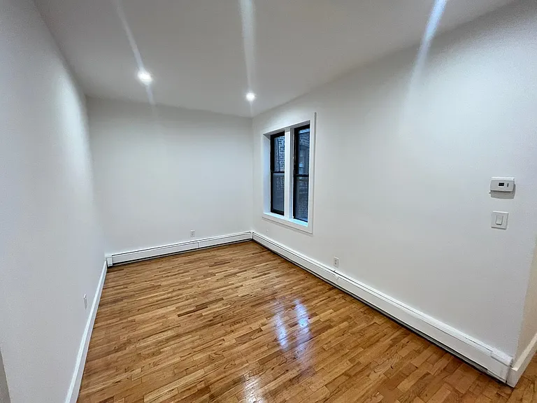 200 Clinton Ave #44E — Photo 3