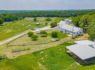 9200 Mitchell Bend Ct, Granbury, TX 76048