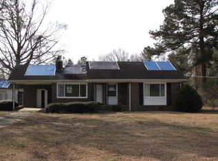 3076 Beargrass Rd, Stokes, NC 27884