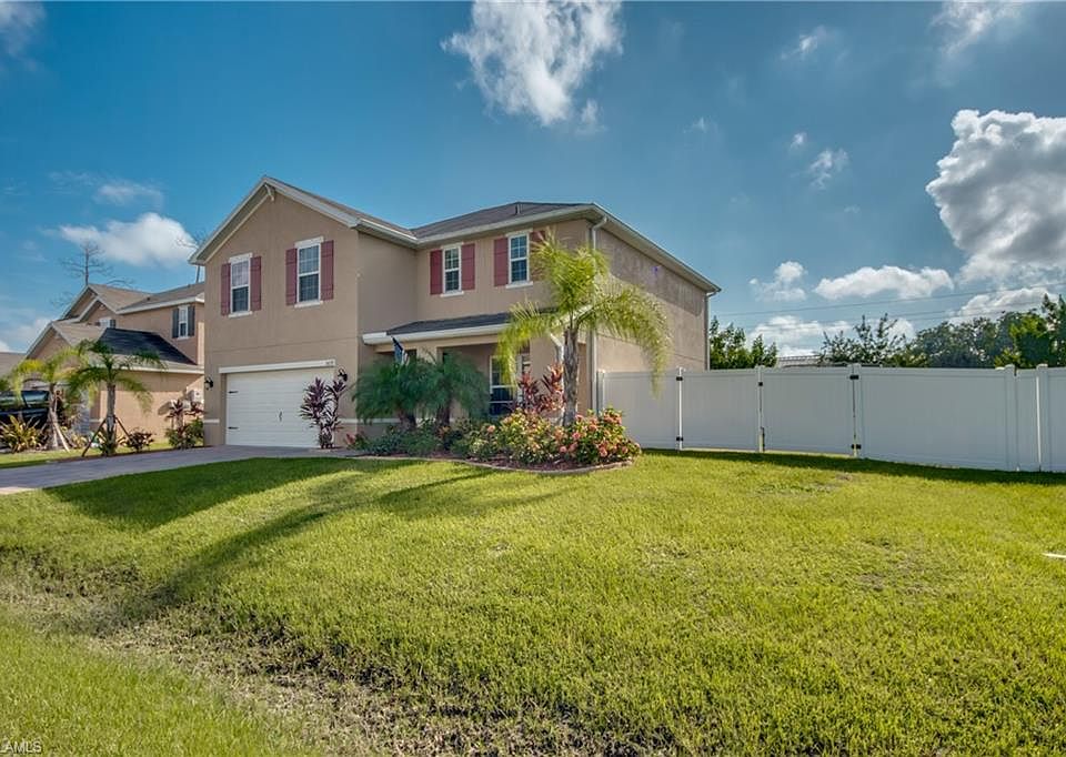 1st image of 26737 Saville Ave