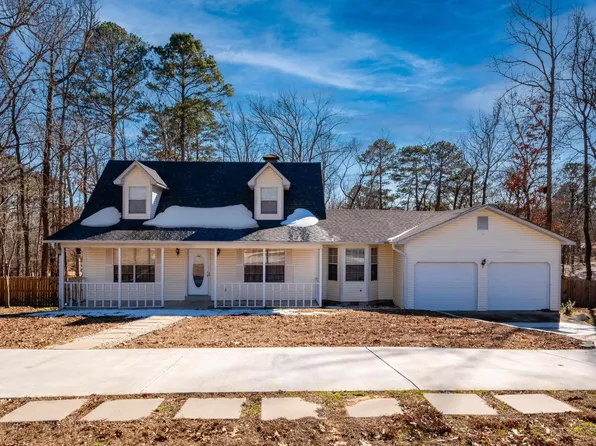 9221 Daybright Cir, Mabelvale, AR 72103