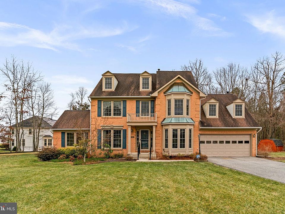 1st image of 7918 Wingate Dr