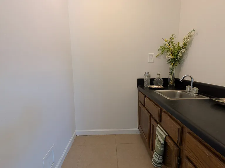 Pantry/Butler