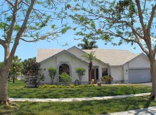 10300 NW 18th Mnr, Plantation, FL 33322