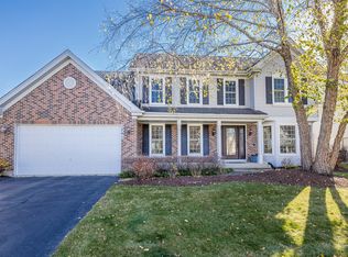 1741 Waverly Ln, Algonquin, IL 60102