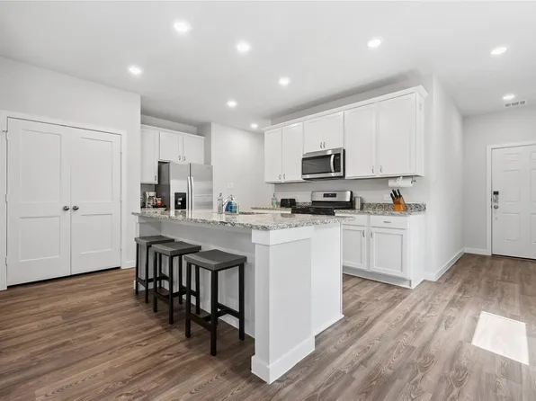 16934 Needlepoint Dr, Conroe, TX 77302