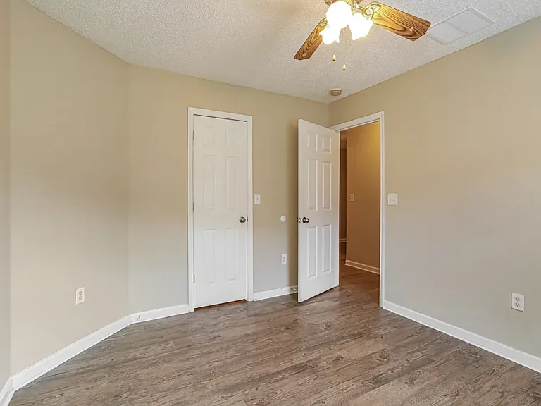 3509 Whisper Creek Blvd — Photo 7