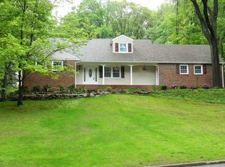 35 Dodie Dr, Parsippany, NJ 07054