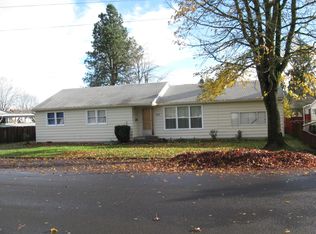 535 Berntzen Rd, Eugene, OR 97402