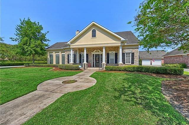 1st image of 41 Turnberry Dr