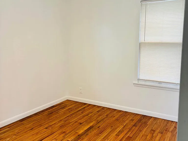 1114 Belmeade Dr — Photo 6