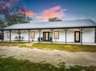 455 Pikes Peak Rd, Kerrville, TX 78028