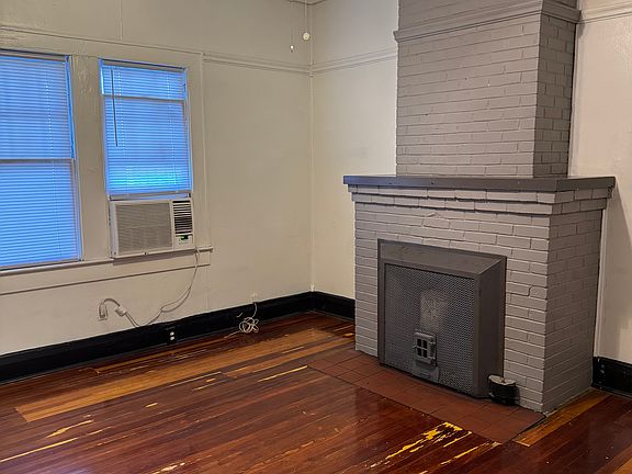 5th image of 607 E Louisiana Ave APT 1
