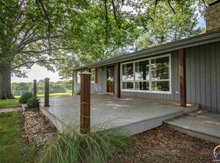 20797 R4 Rd, Holton, KS 66436