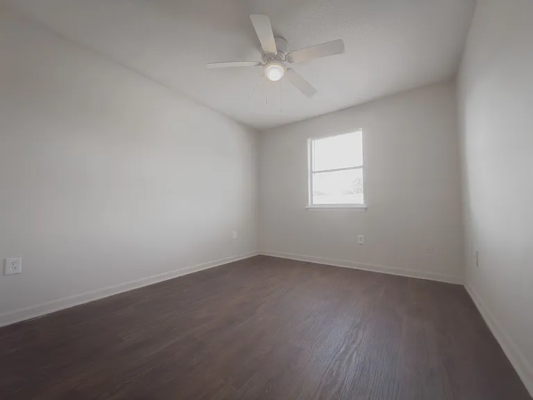 1441 Remount Rd — Photo 11