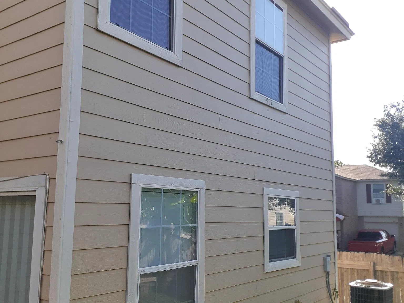 3 bed, 2.5 bath, 1676 sqft, $1,800 — Photo 1