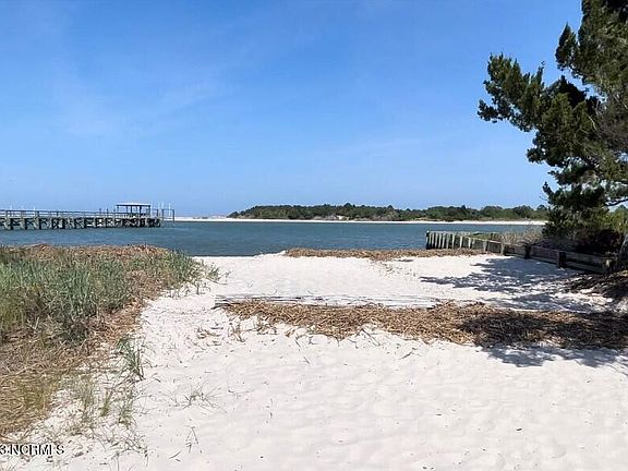 5th image of 1307 Burnett Road