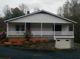 1289 Toot Hollow Rd, Bryson City, NC 28713