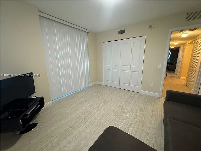 2641 N Flamingo Rd #1001N — Photo 50