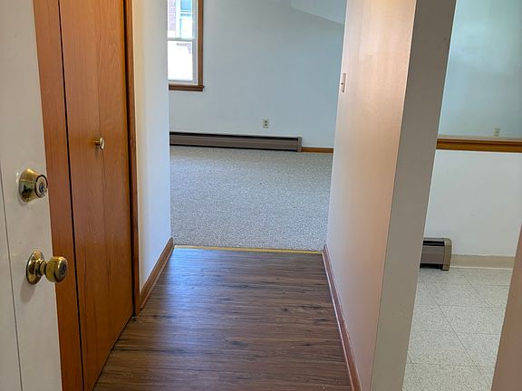 2nd image of 29 Wayne Ter APT C