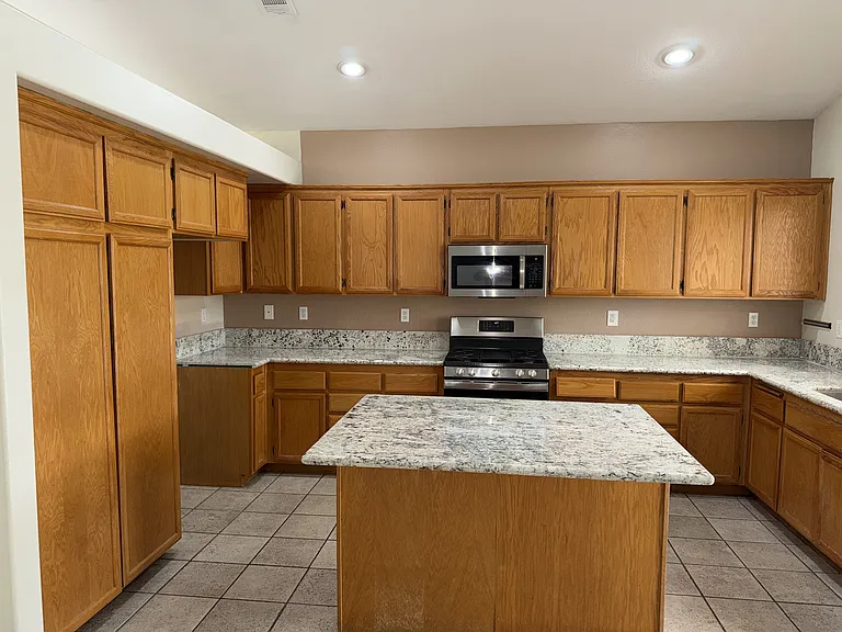 9310 Nickellaus Ct — Photo 9