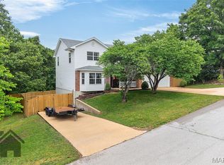 17065 Lensman Rd, Saint Robert, MO 65584