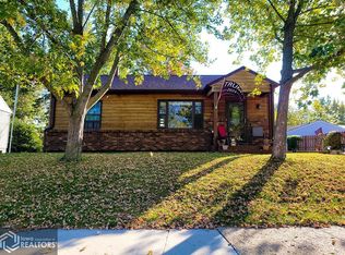 1210 N Adams Ave, Ottumwa, IA